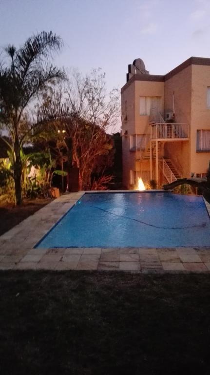 Villa Via Hotel Midrand Exterior foto